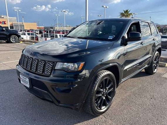 JEEP GRAND CHEROKEE 2018 1C4RJEAG1JC493720 image